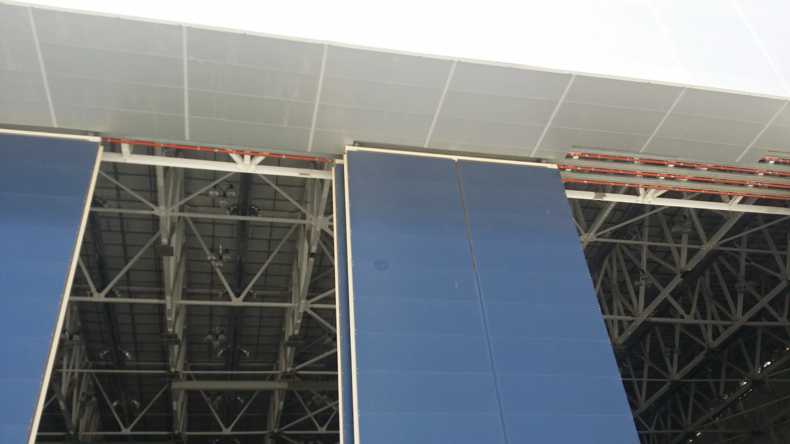 Hanger Doors, Inclined Wall & Soffit Cladding (Fire-Rated)